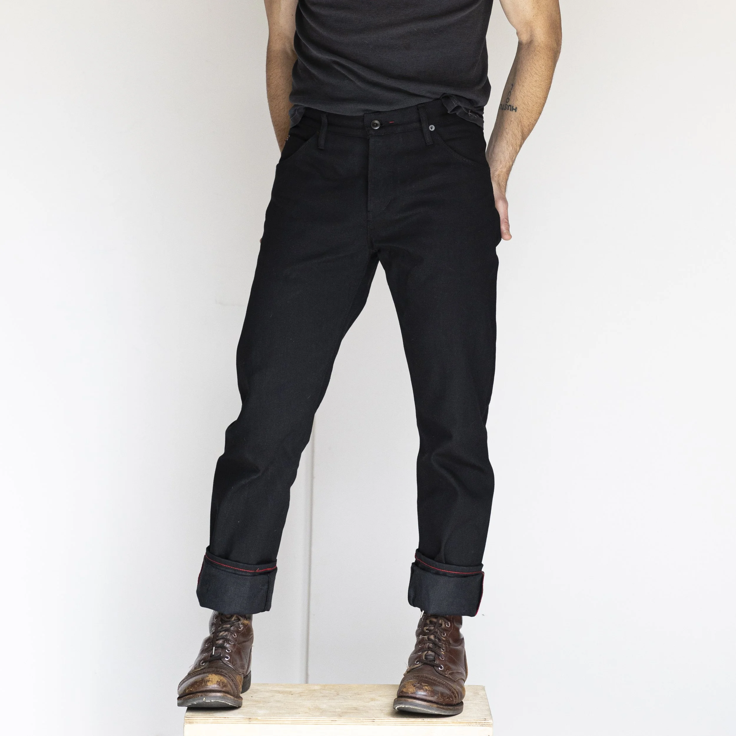 RD_9_8_22_ON BODY_JONES BLACK VIDALIA_001.jpg