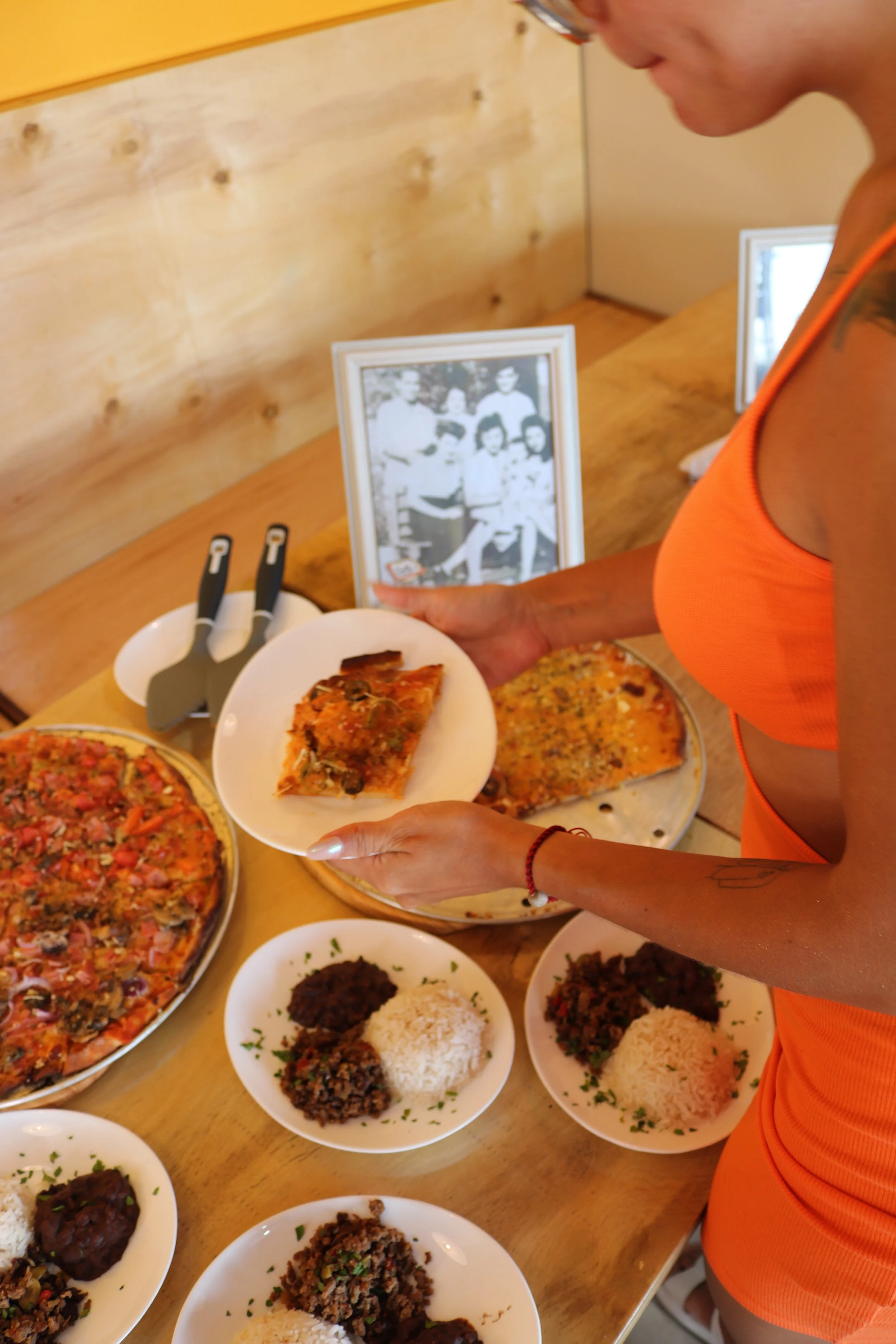 Dollys Catering pic 2