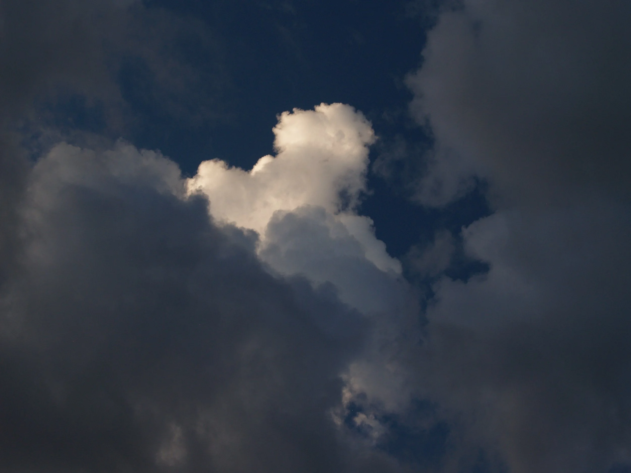 Clouds94.JPG
