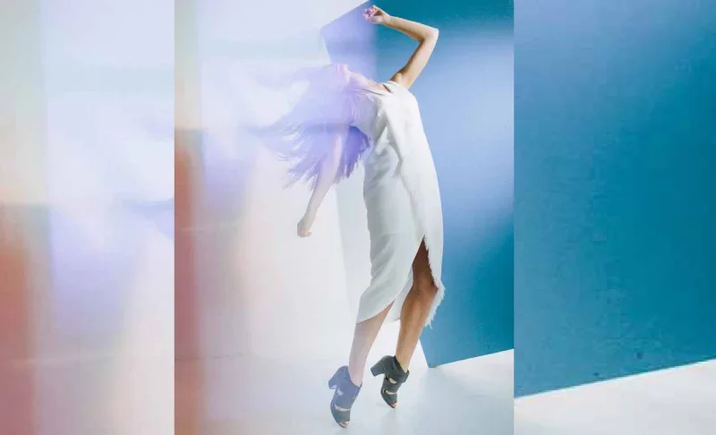 S15+Lookbook_LR-18.webp