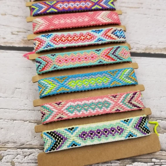 Weaving Bohemian Friendship Bracelet (1pc)