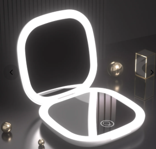 Beauty mirror with light