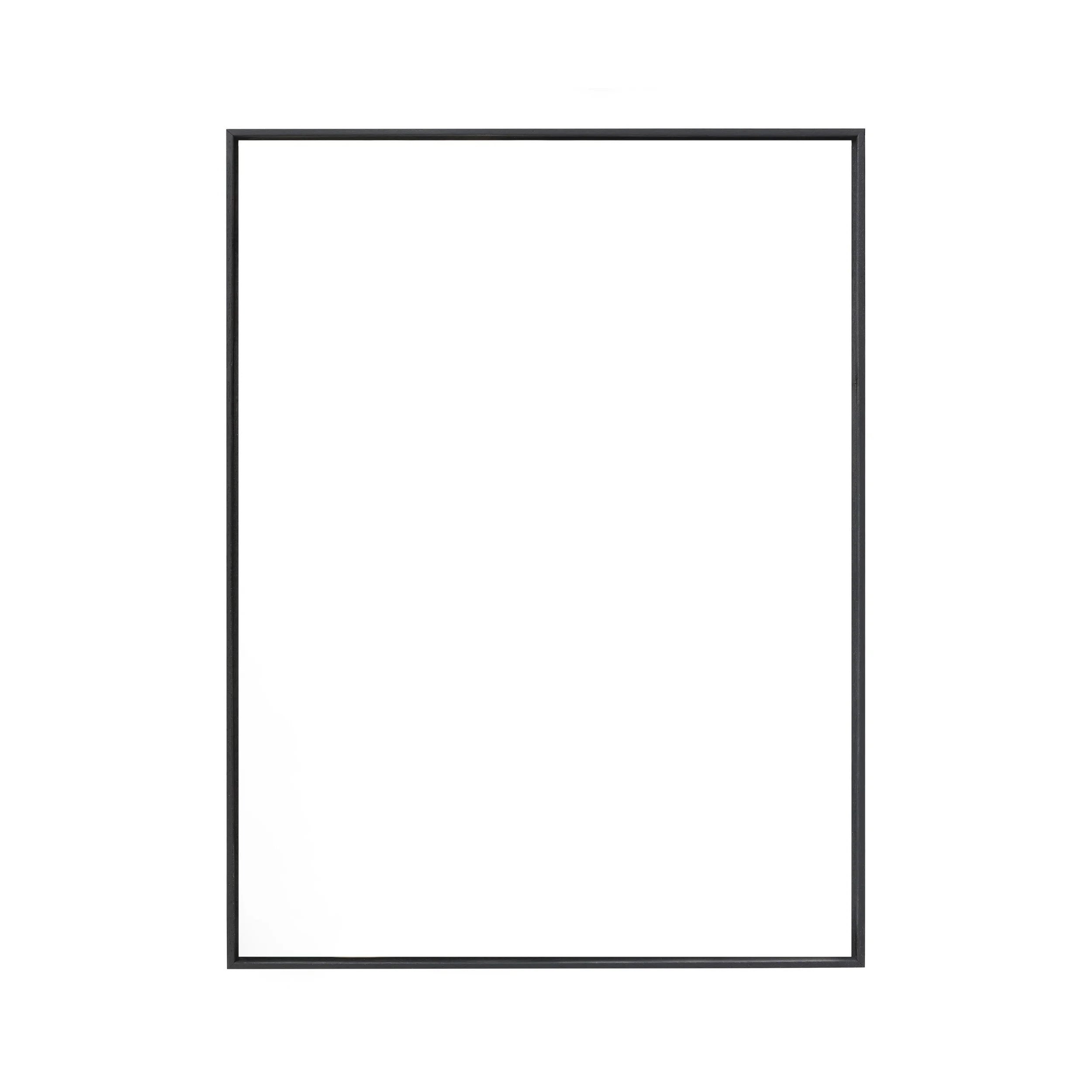 vertical_black(squ_crop).jpg