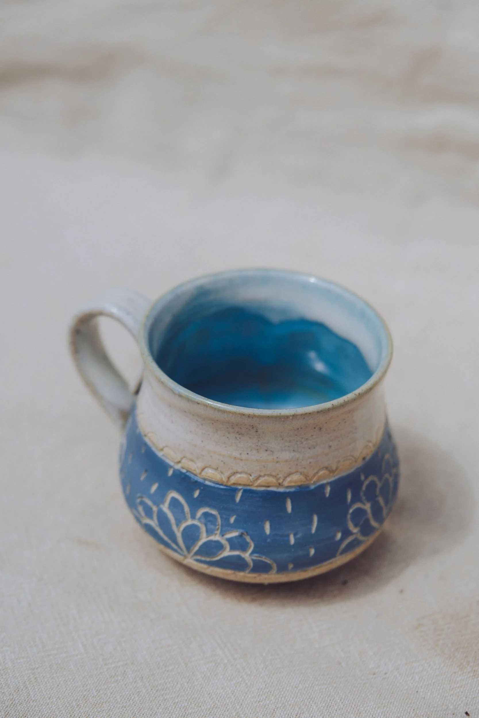 MUG-066-3.jpg