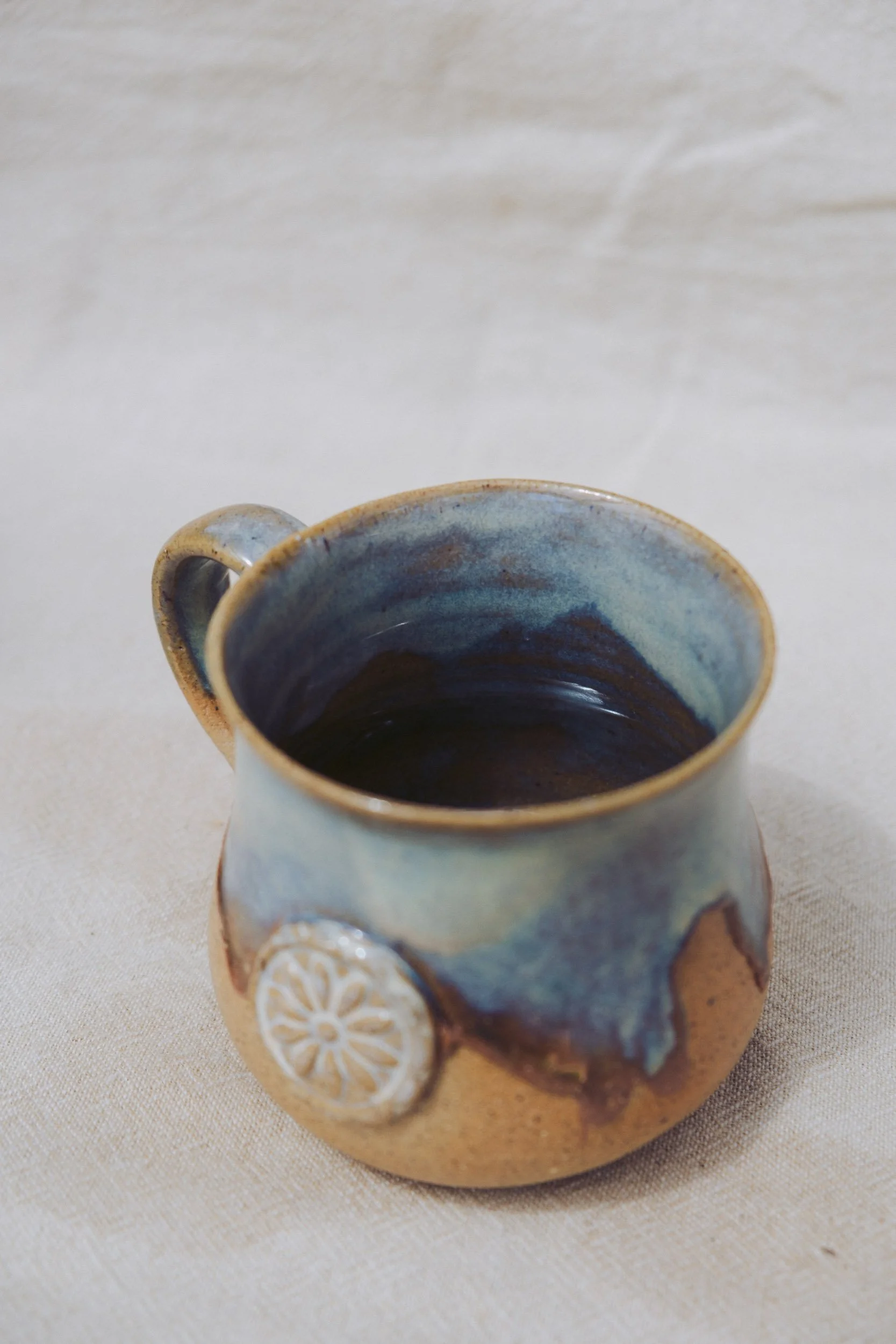 MUG-069-2.jpg