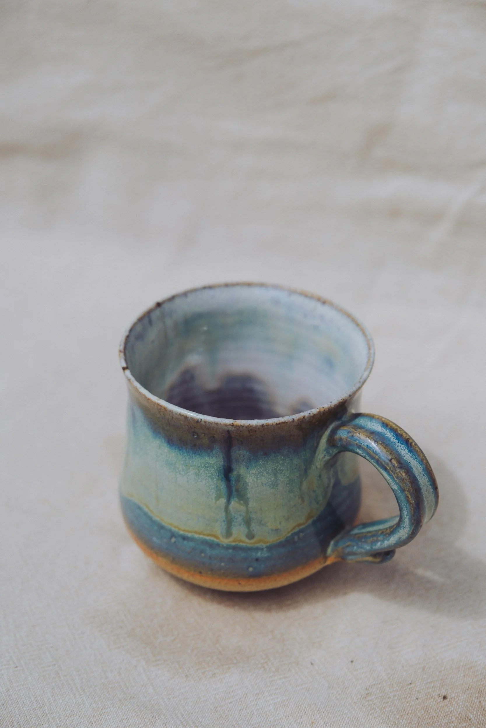 MUG-060-2.jpg