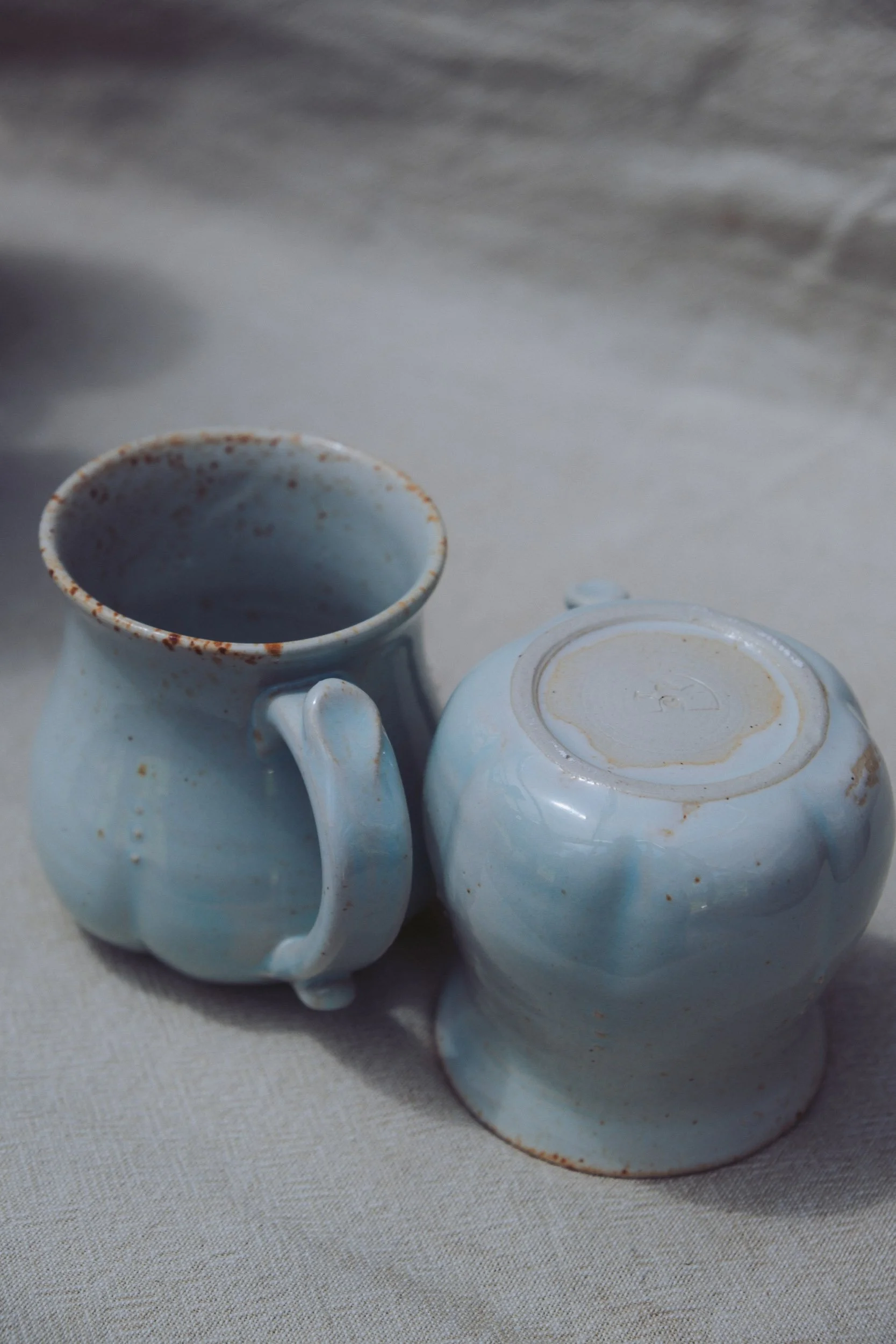 MUG-035-3.jpg