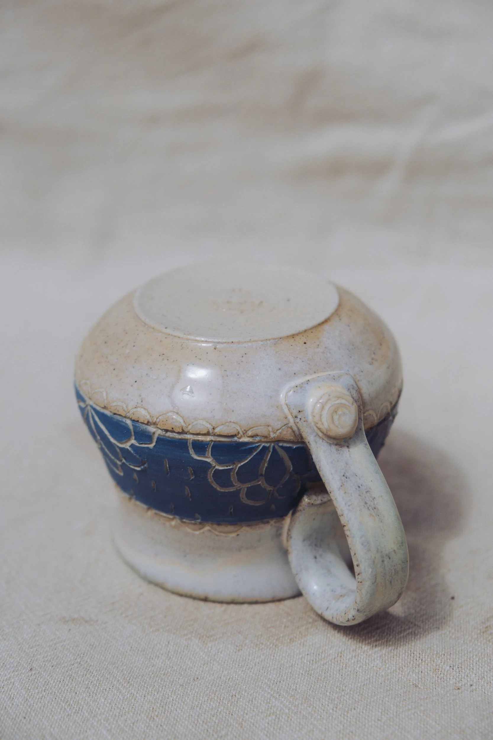 MUG-066-2.jpg