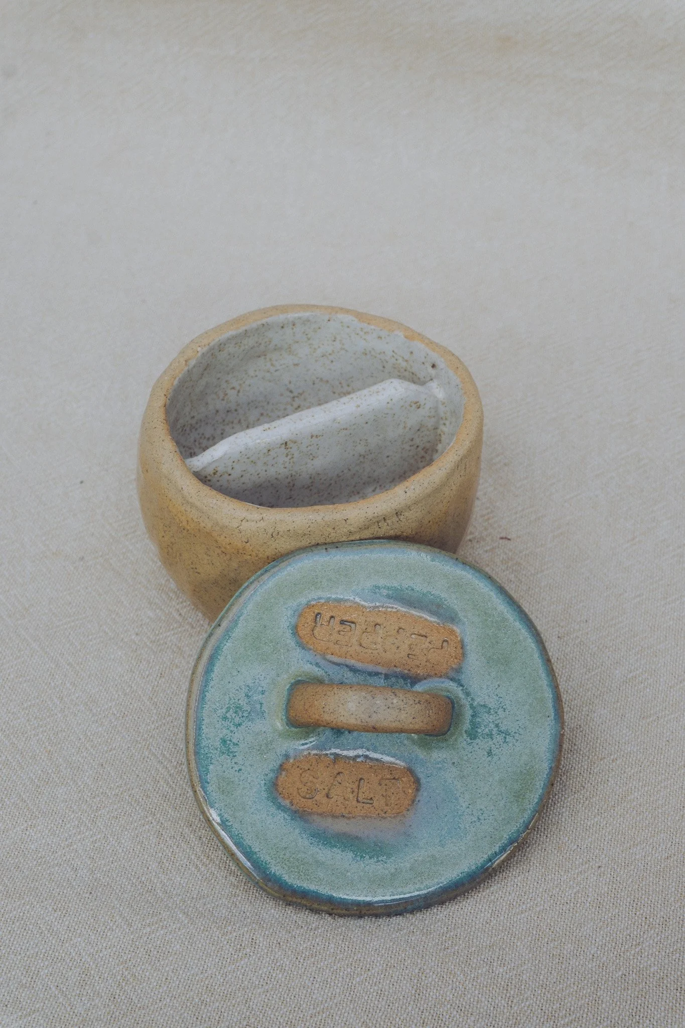 JAR-010-2.jpg