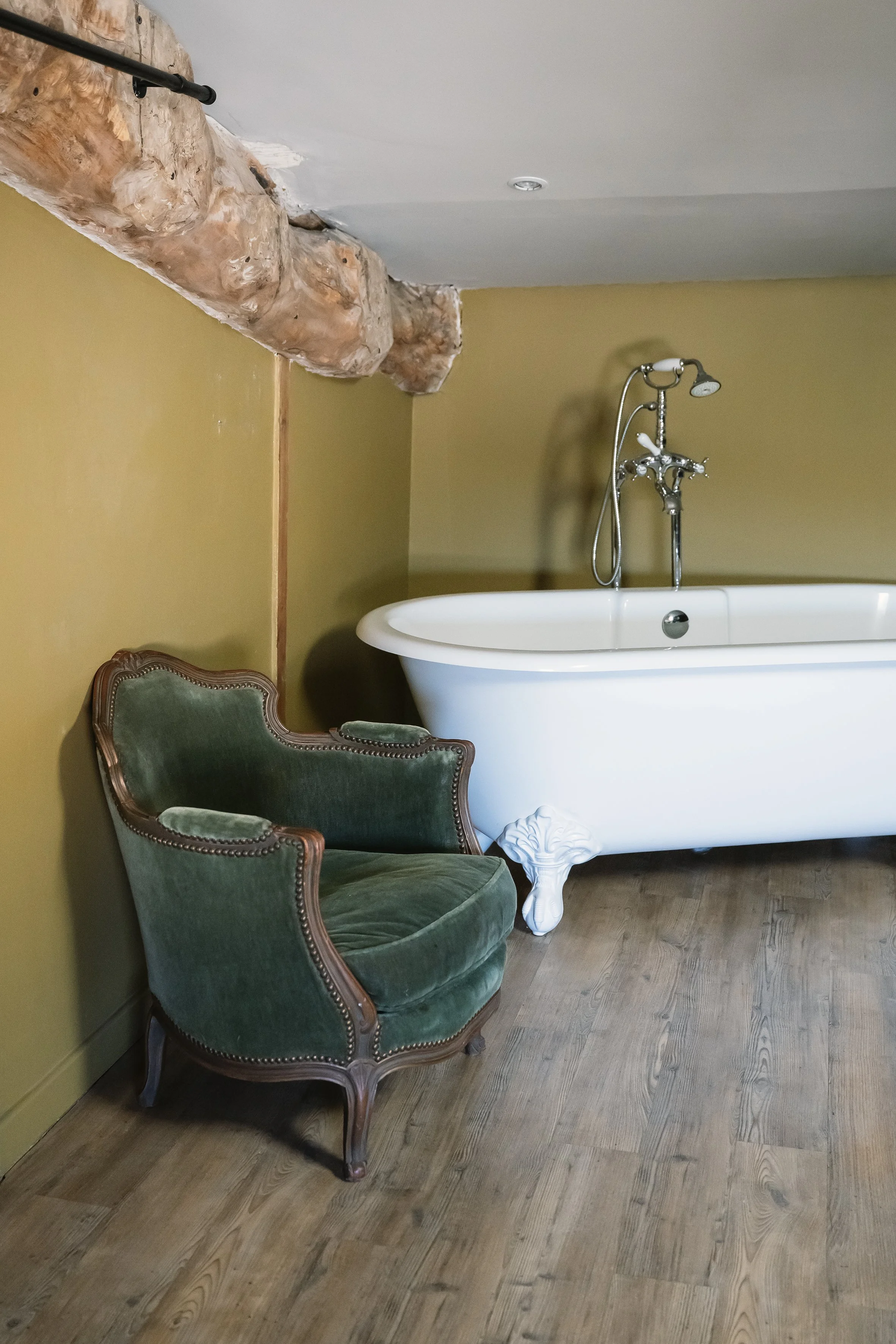 Nouage – Photographie - d’auberge de jeunesse | Juline Crépeau