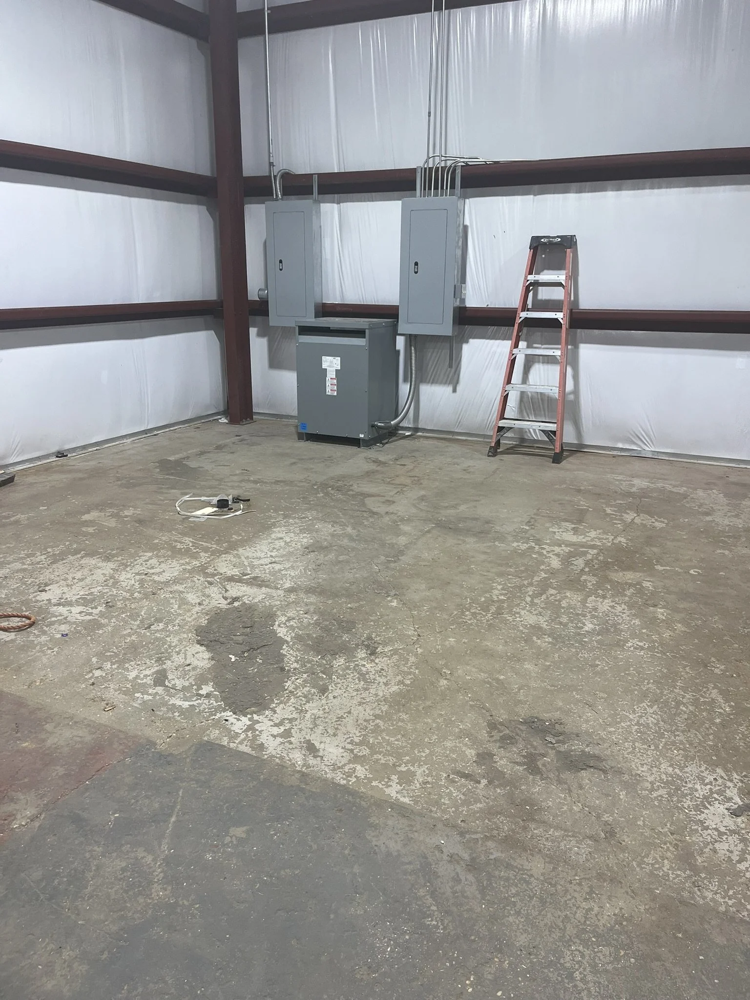 Commercial electrical panels and transformer installed in Houma, LA