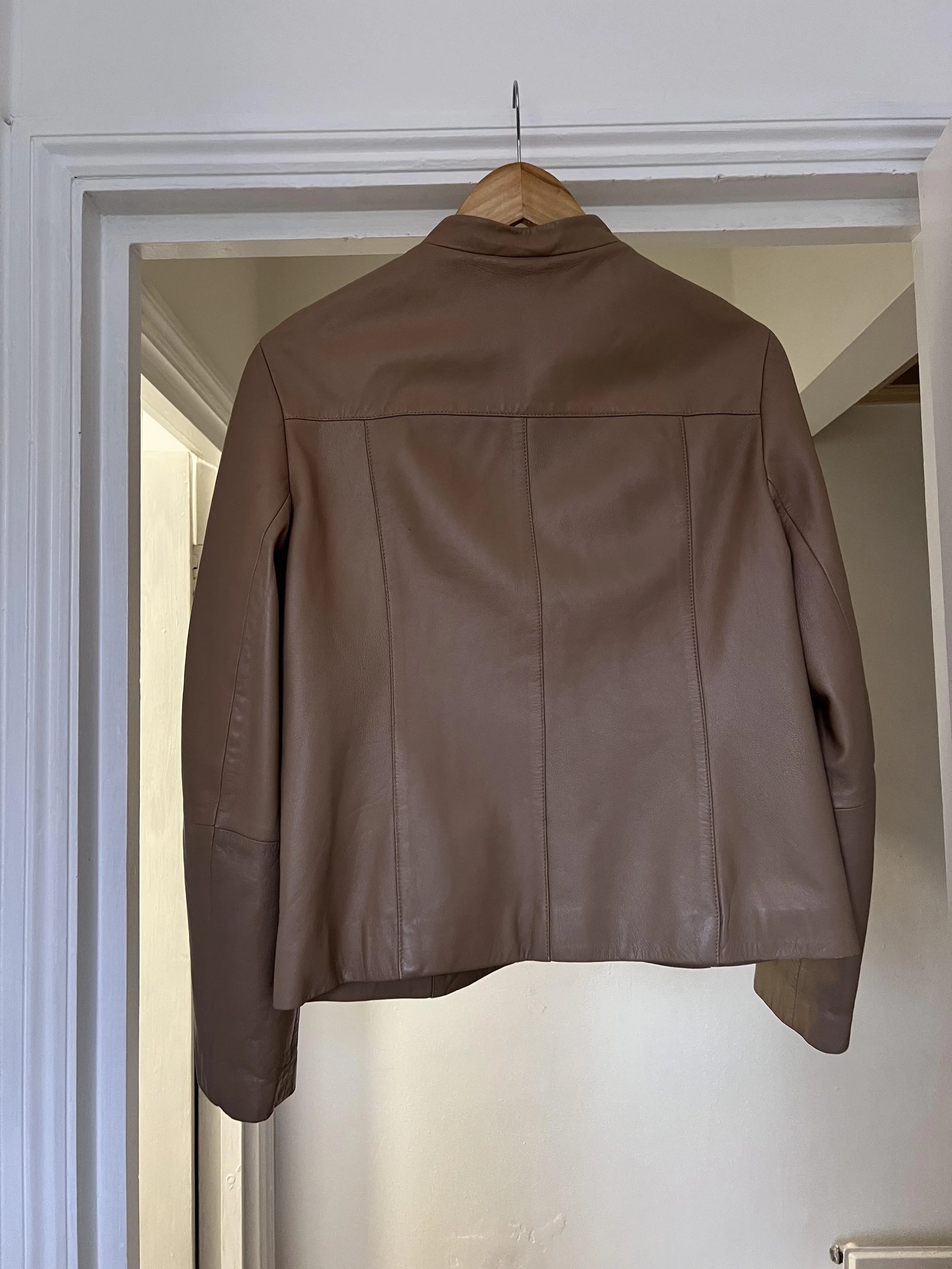 beige leather 4.jpg