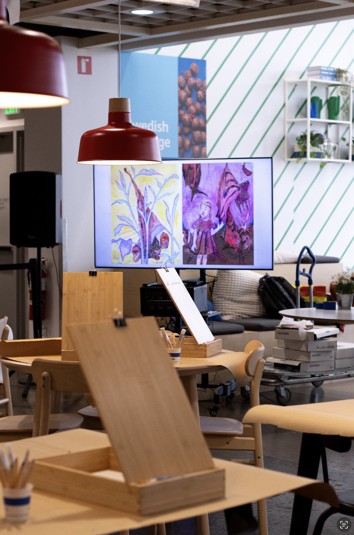 IKEA_Showroom.png