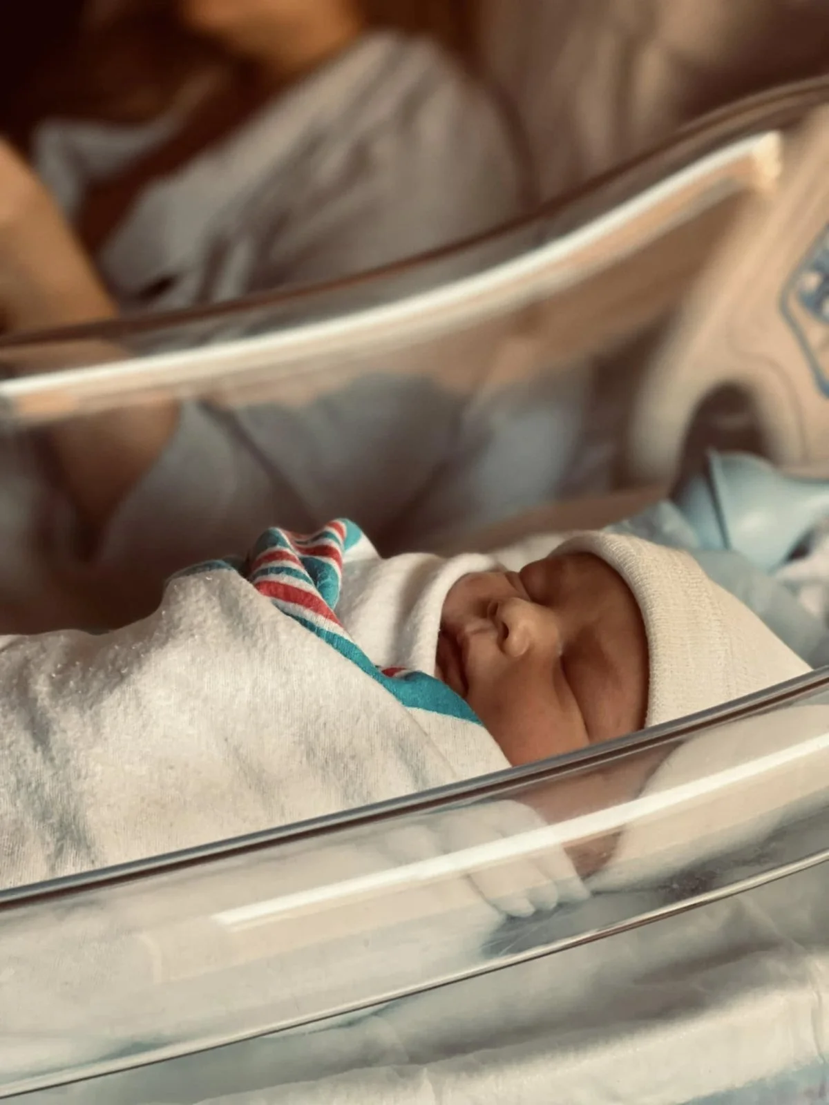 newborn-bassinet.jpg