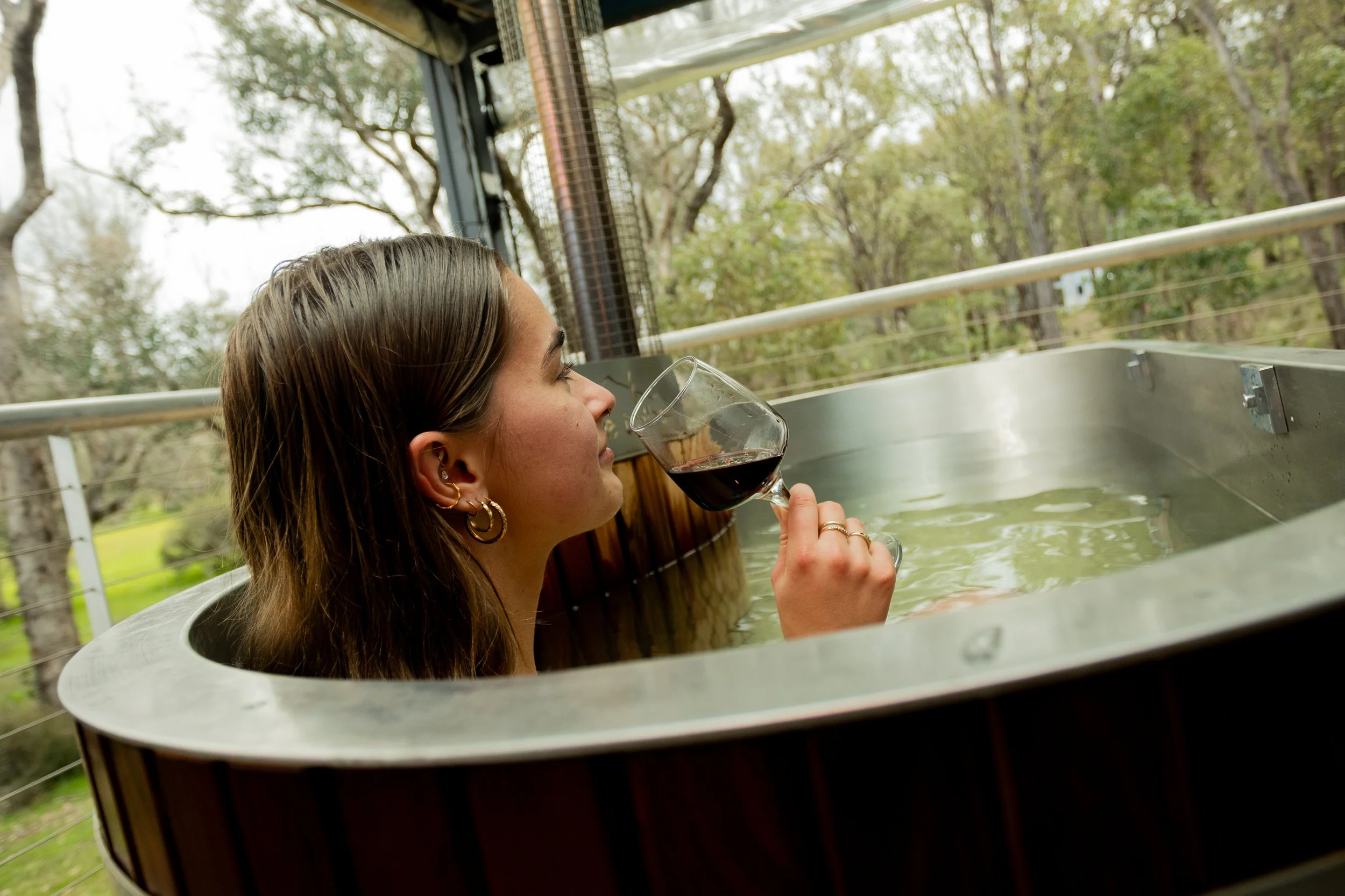 Farm Stay Highlands Cow WA
