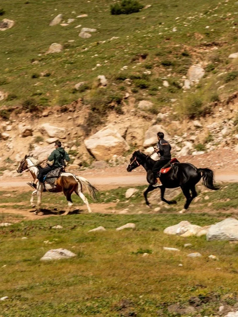 KYRGYSNOMADSS48.jpg