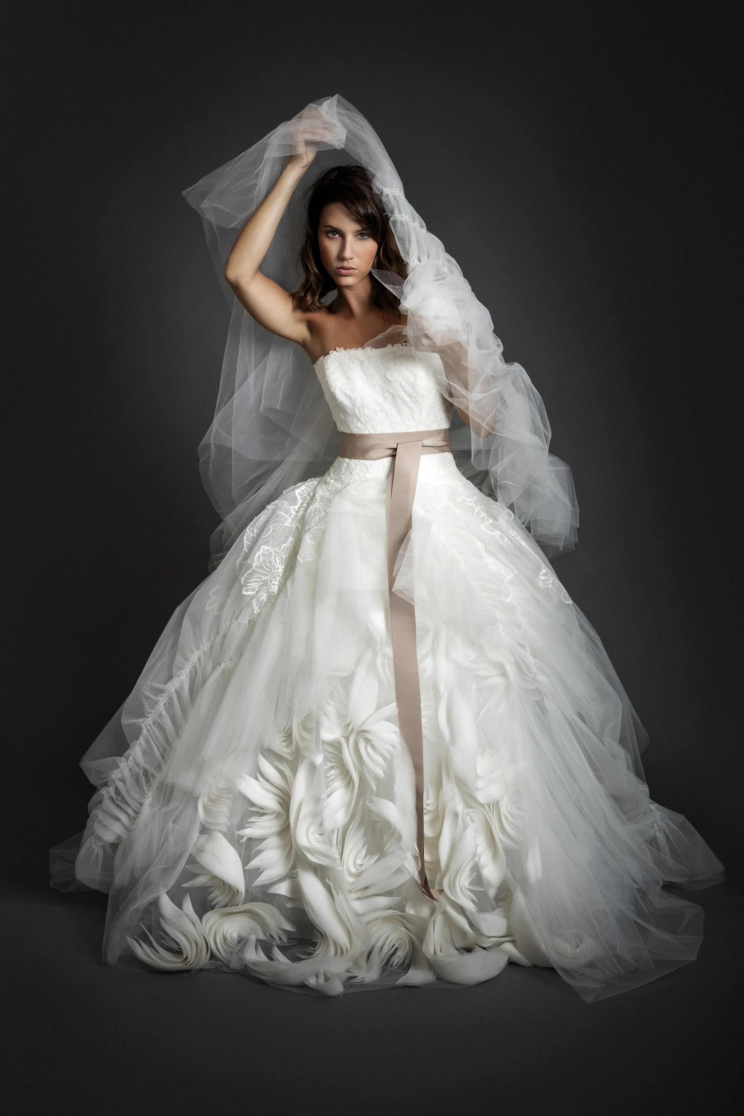 04_Vera Wang.jpg
