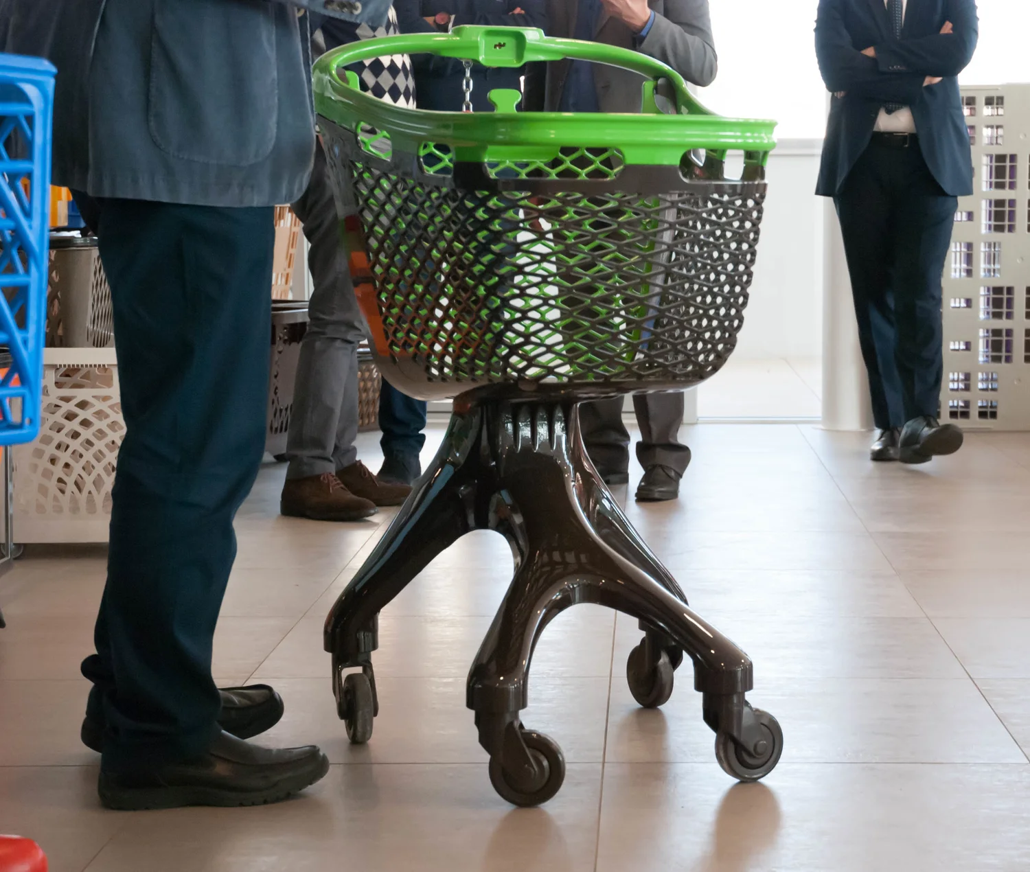 Shopping trolley — image 13