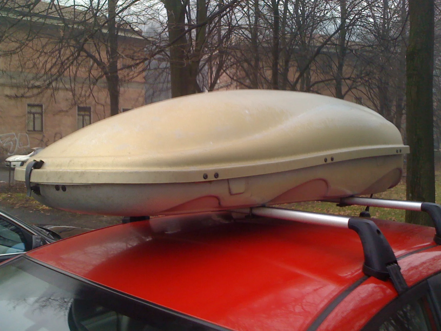Roofbox — image 8