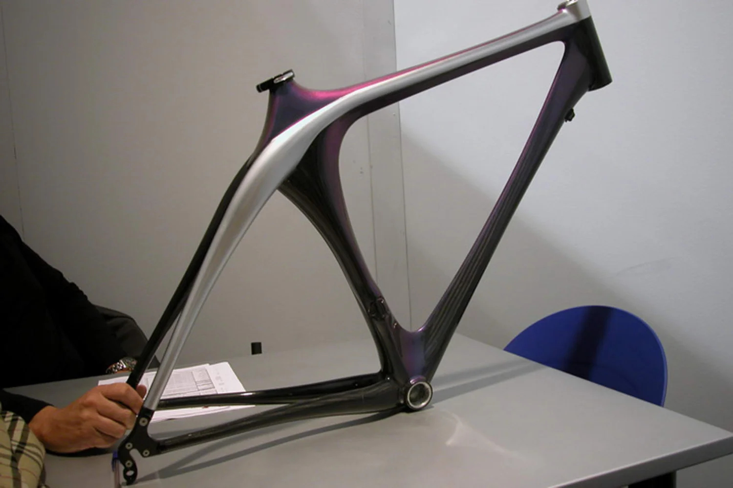 Racing bicycle frame — image 1