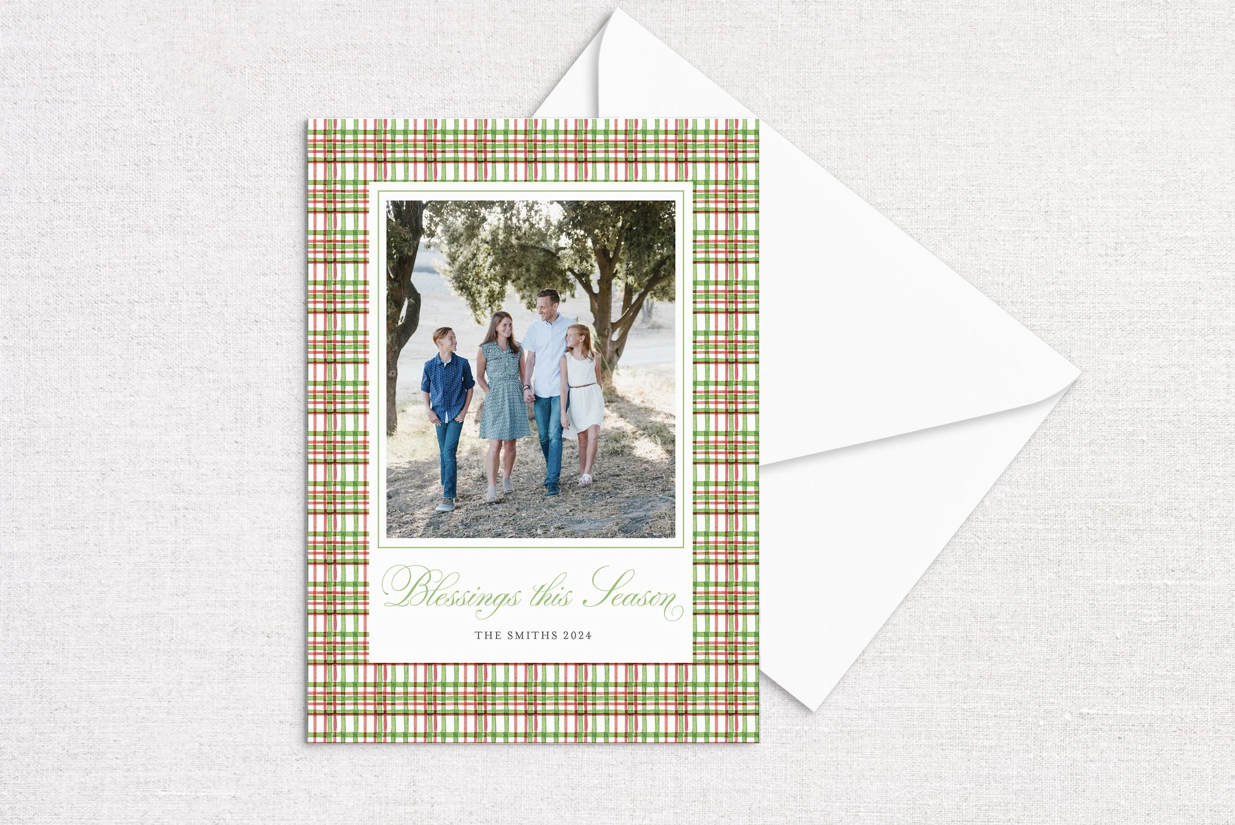 112ClassicHolidayPlaid4_2025_26.jpg