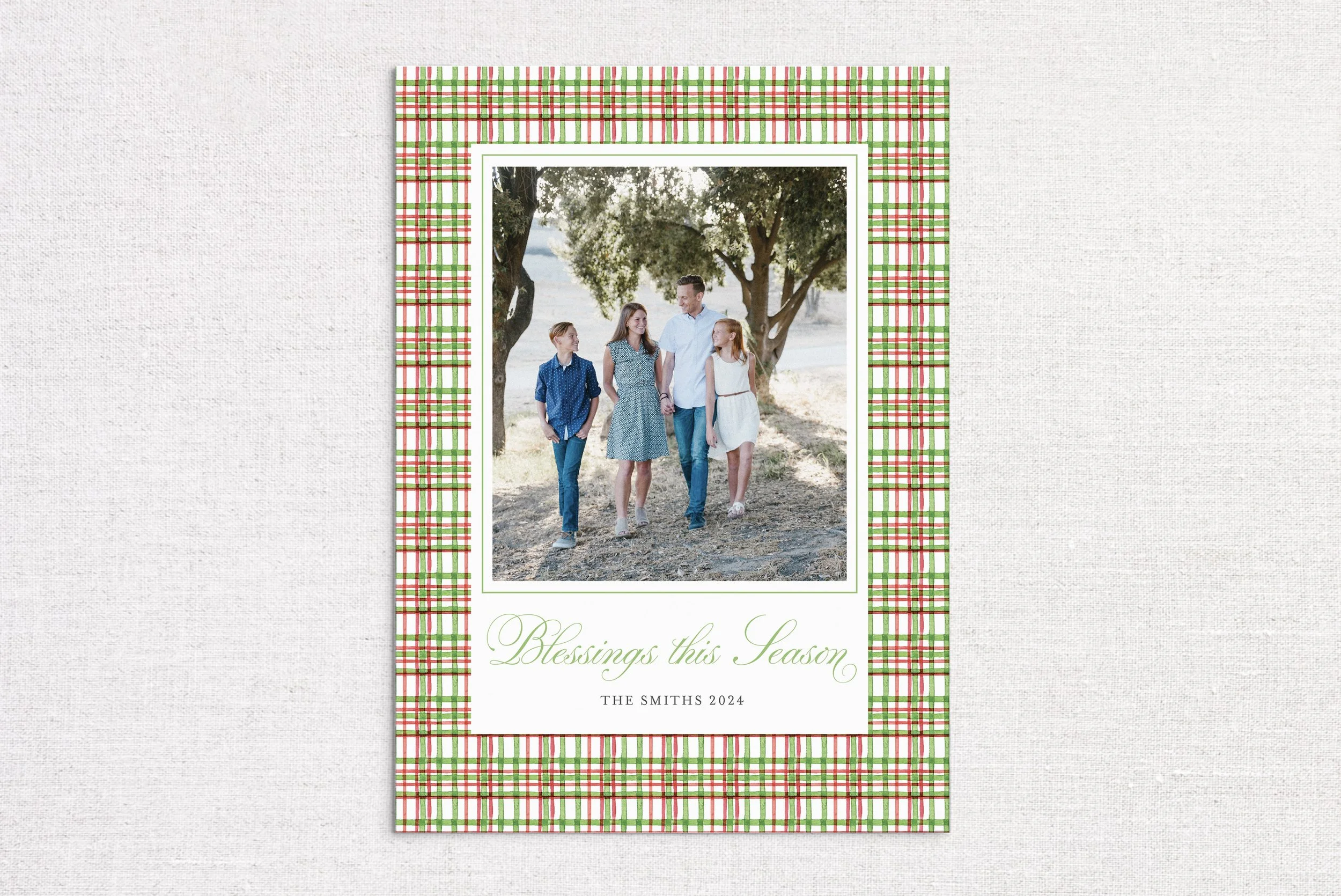 19ClassicHolidayPlaid1_2025_26.jpg