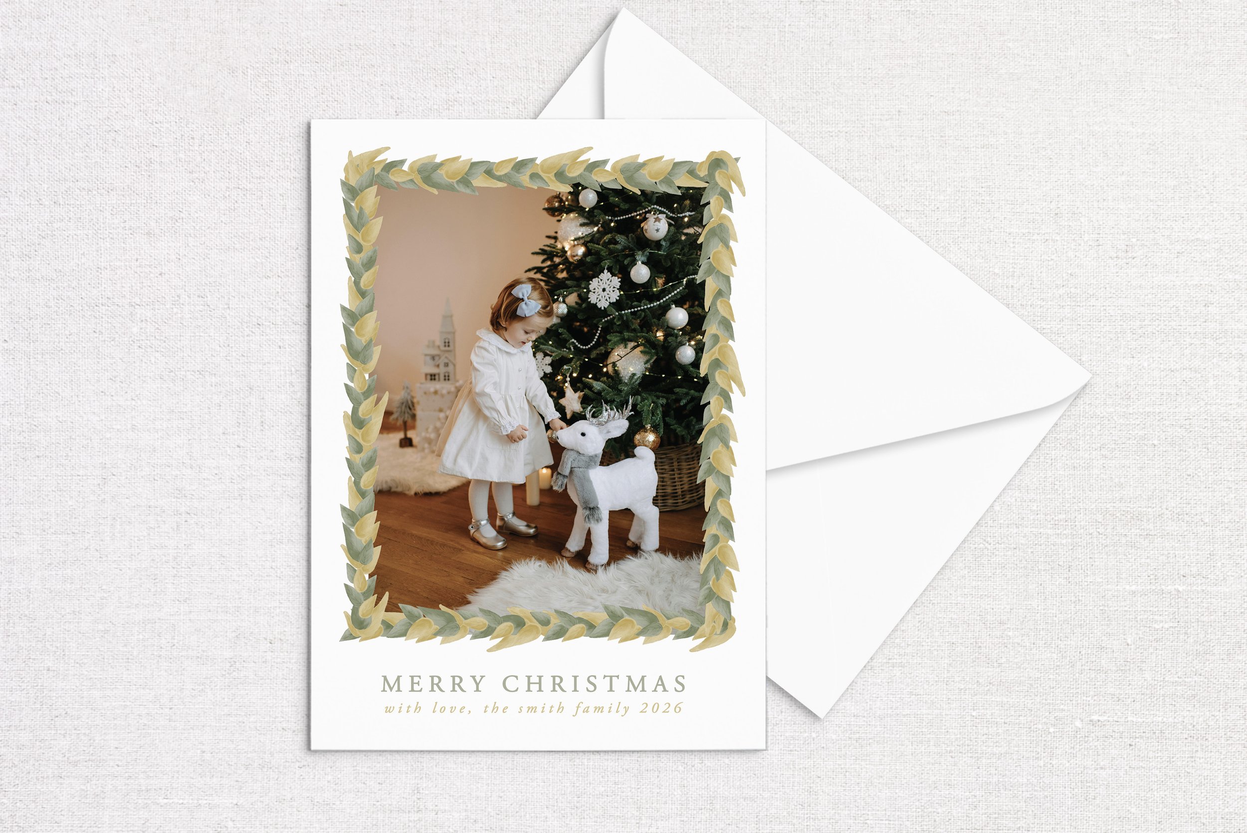 18holiday-card-flatlay-magnolia-leaf-garland.jpg