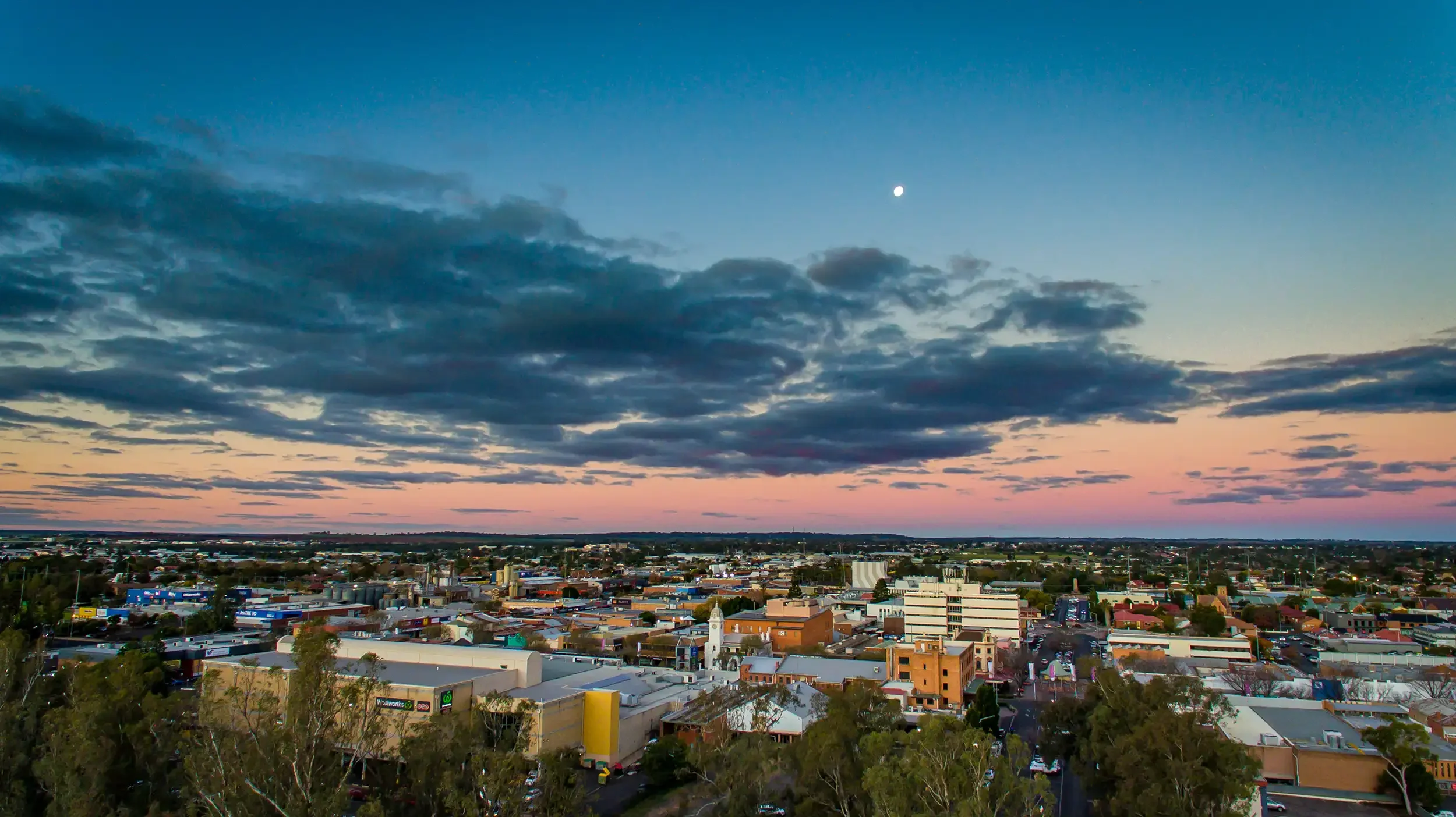 aerial view of dubbo at dusk