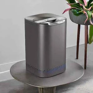 The Smart Indoor Composter turns green waste into nutrient-rich compost and the 2.5L capacity effortlessly handles the daily food waste of 1- 6 people. Green waste volume is reduced by 95%, saving space and making valuable compost for the garden.