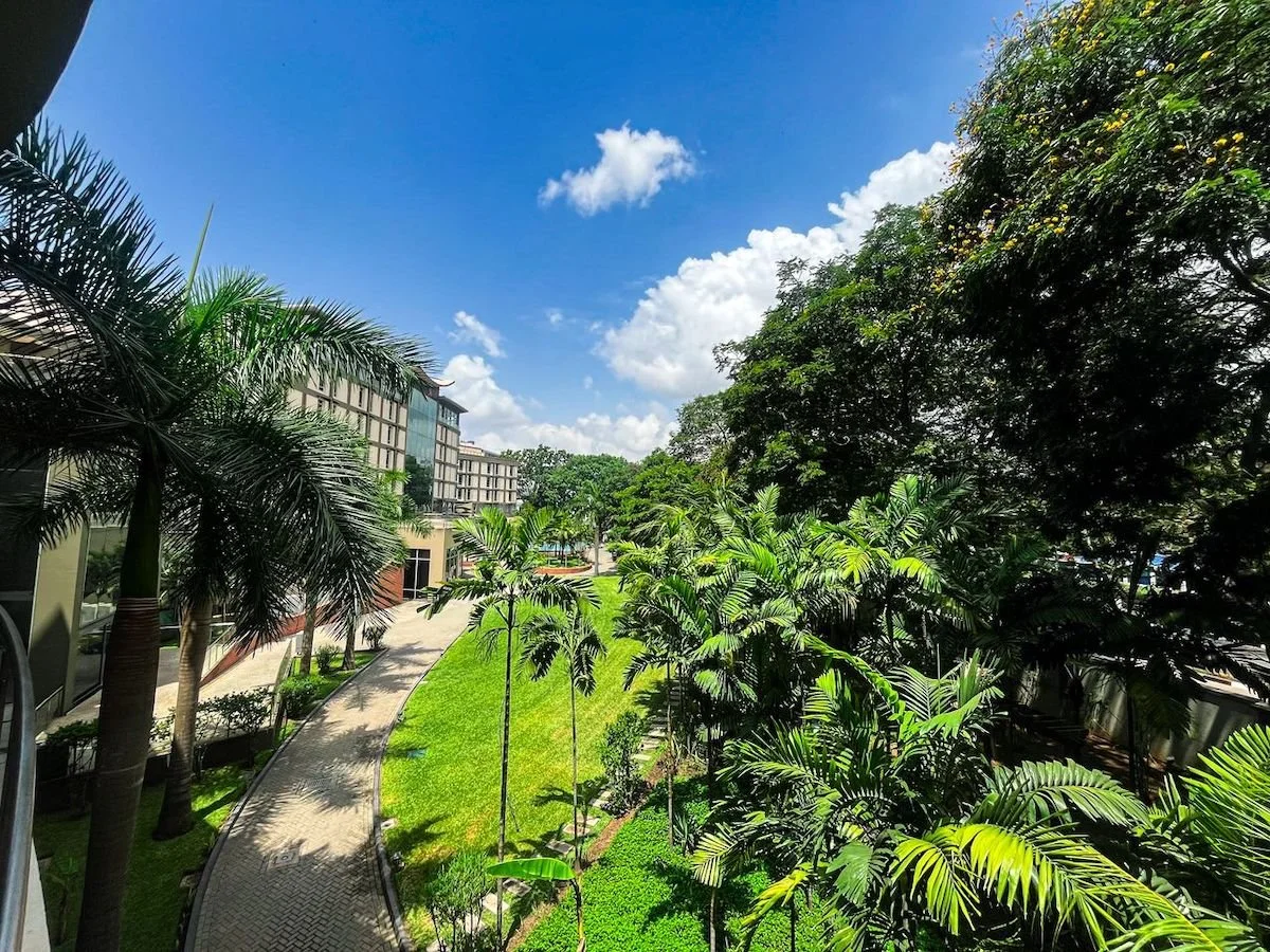 Accra_marriott_gazebo_garden.jpeg