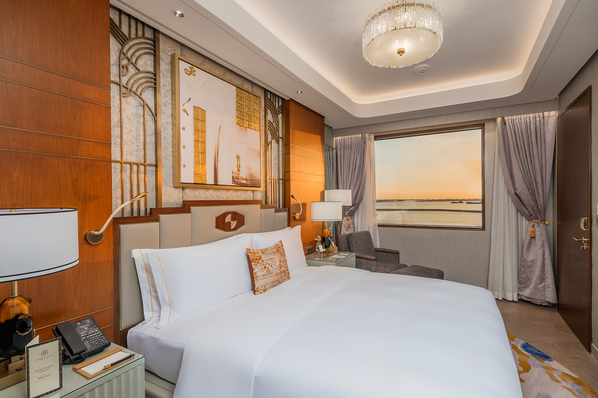 Presidential Suite 1.png