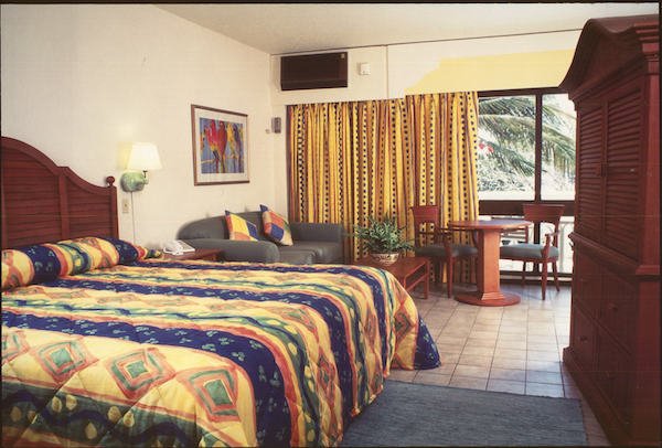 Bucuti_Original-accommodations-decor.jpg