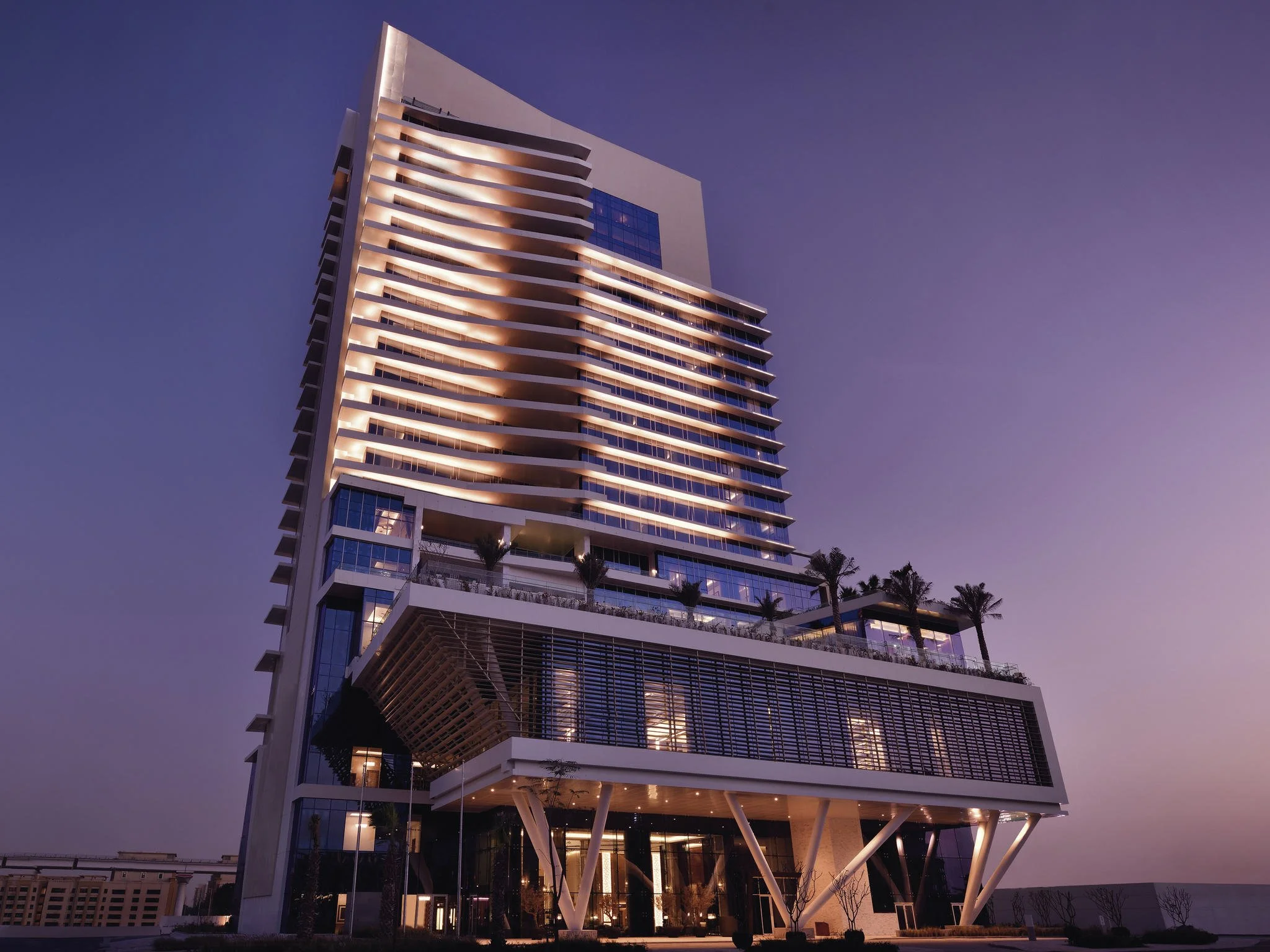 Mövenpick Grand Plaza Dubai