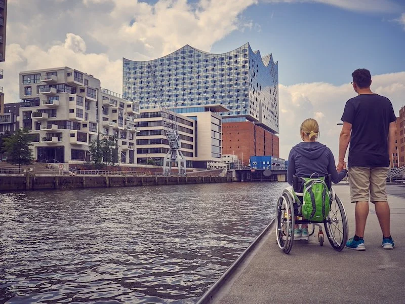 Barrierefrei durch die HafenCity-Internes Verwendungsrecht-Mediaserver Hamburg.jpg