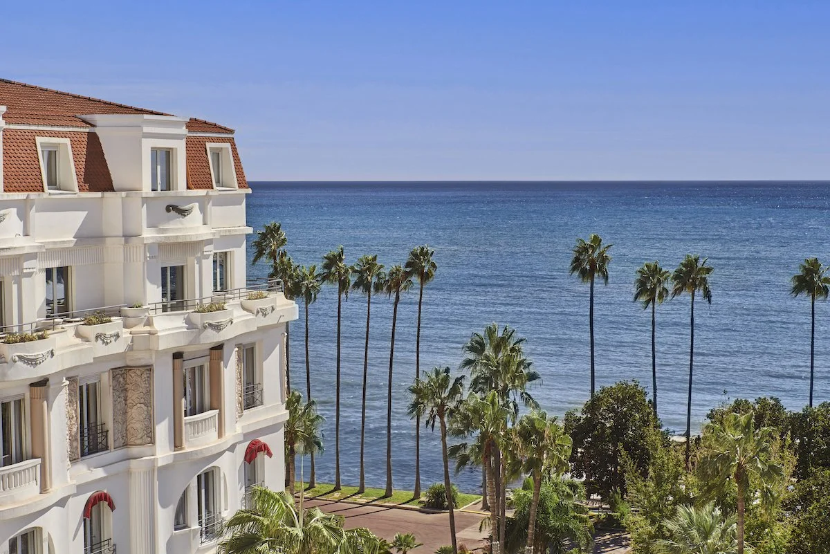 suite prestige terrasse mer (4) (1).jpg