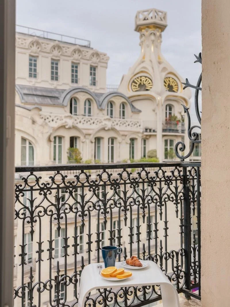 legend-hotel-chambres-classique-balcon-002.jpg
