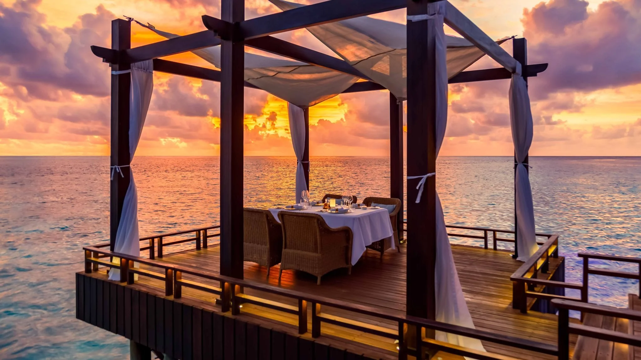 OZEN-RESERVE-BOLIFUSHI-ORIGINE-Cabanas-3-scaled.jpeg