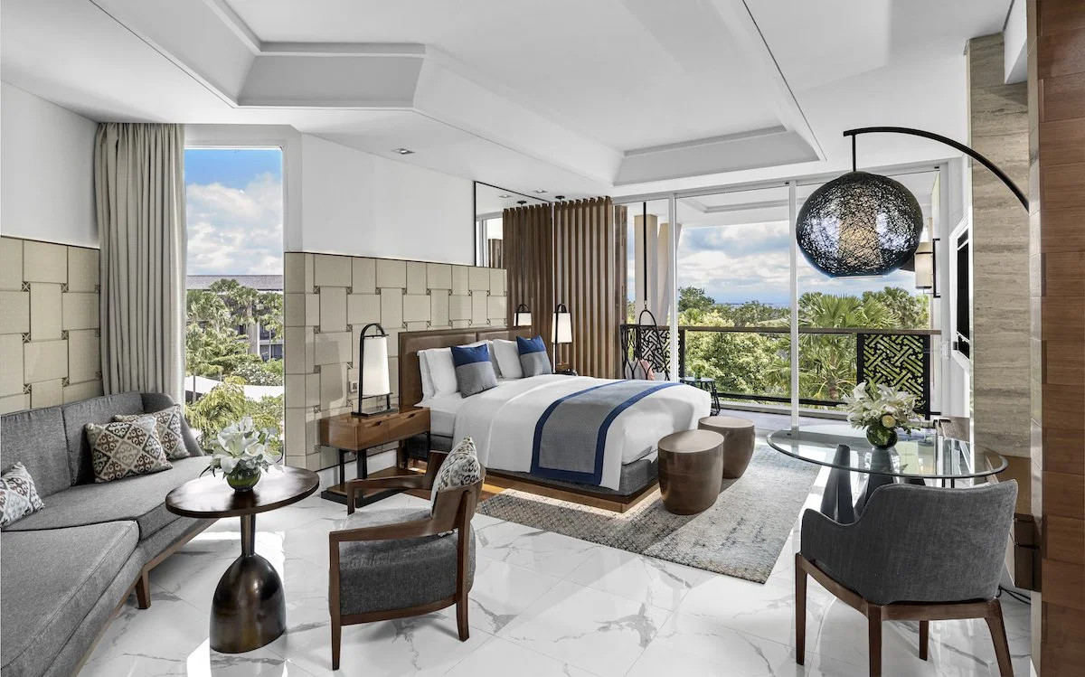 Luxury Room - Ocean View.jpg