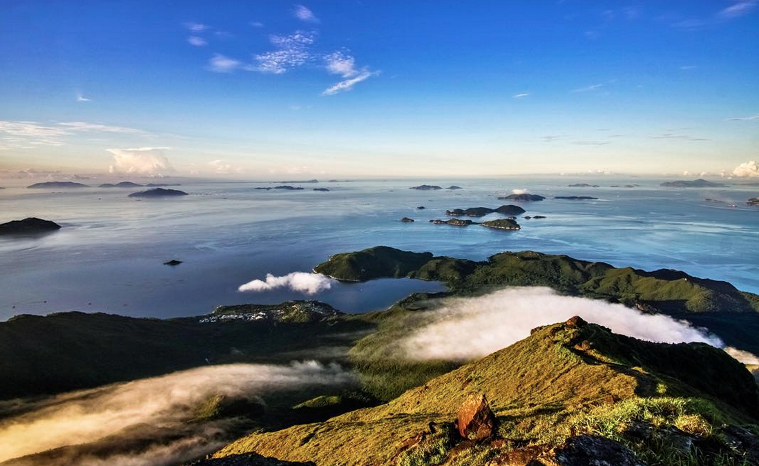 10) Hiking Tour - Lantau Peak Sunrise Climb.PNG