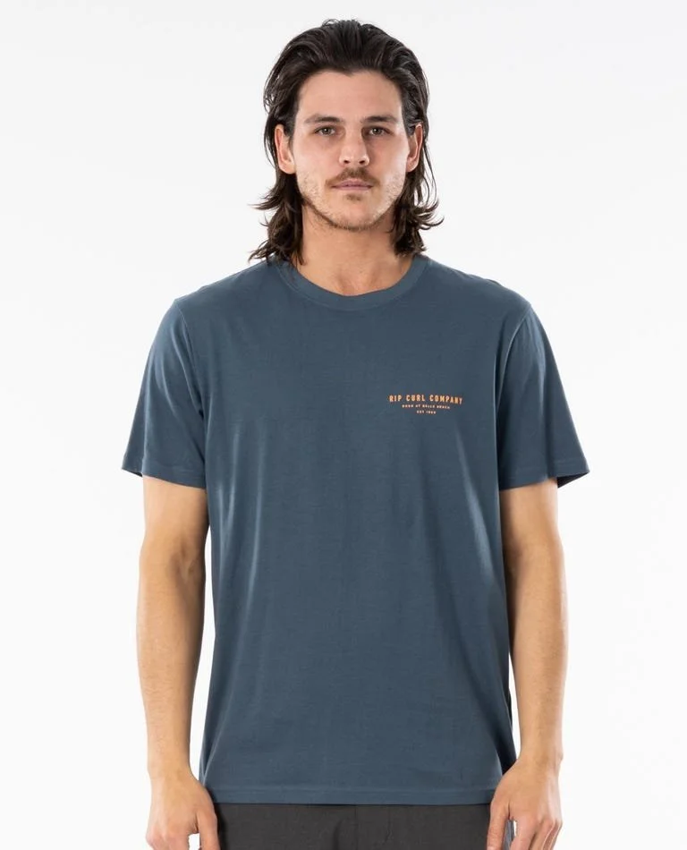 Ripcurl iconic surfwear has gone eco-friendly with its Saltwater Culture range. Their Nomadic Tee shirt for men, made from 100% organic cotton with recycled woven trims, is casual cool.