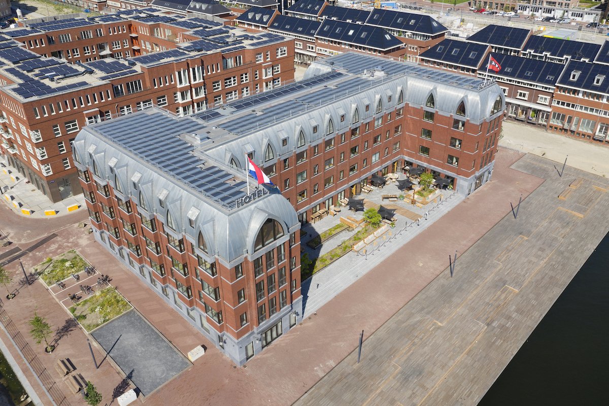 Sustainable Energy Management at Hotel Boat &amp; Co 
