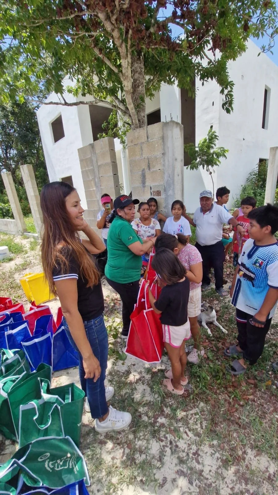 Playa Cares with Community Recycling Project