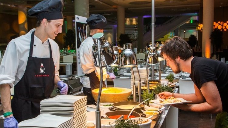 Sustainability runs like a thread through Lehrieder Catering’s philosophy.Their “Nature Loving Cuisine” is based on seasonal, regional and organically grown products and supported with food waste reduction and recycling of organic waste into energy.