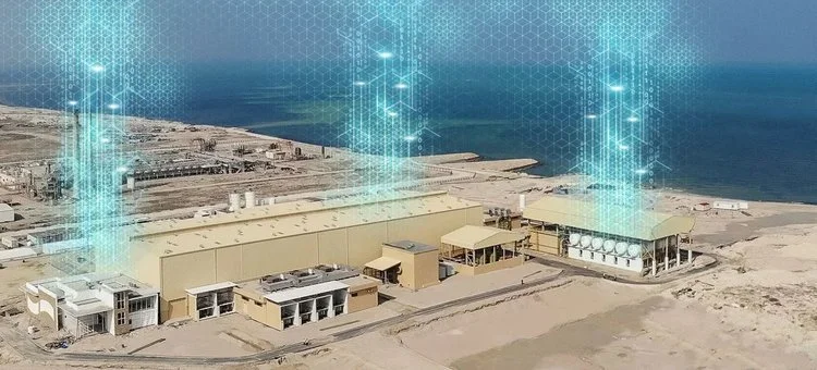 Siemens desalination plant in Al Khafji employs a two-stage reverse osmosis process, which derives its energy from a nearby solar power installation. Turning seawater into freshwater has never been so efficient.