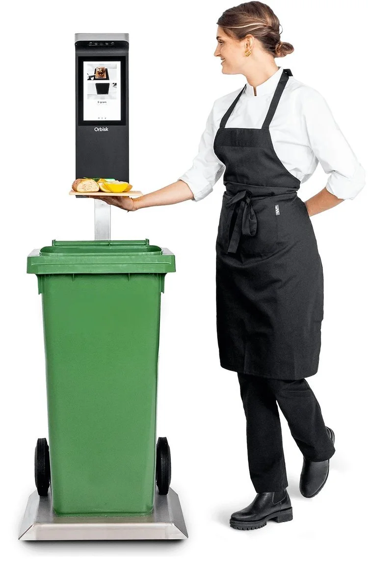 According to Orbisk, if food waste was a country, it would be one of the most polluting in the world. 1 Kilo of wasted food equals 4.5 KG of CO2 and 7000L of water. Orbisk is a start-up on a mission to make the world’s food system more sustainable us