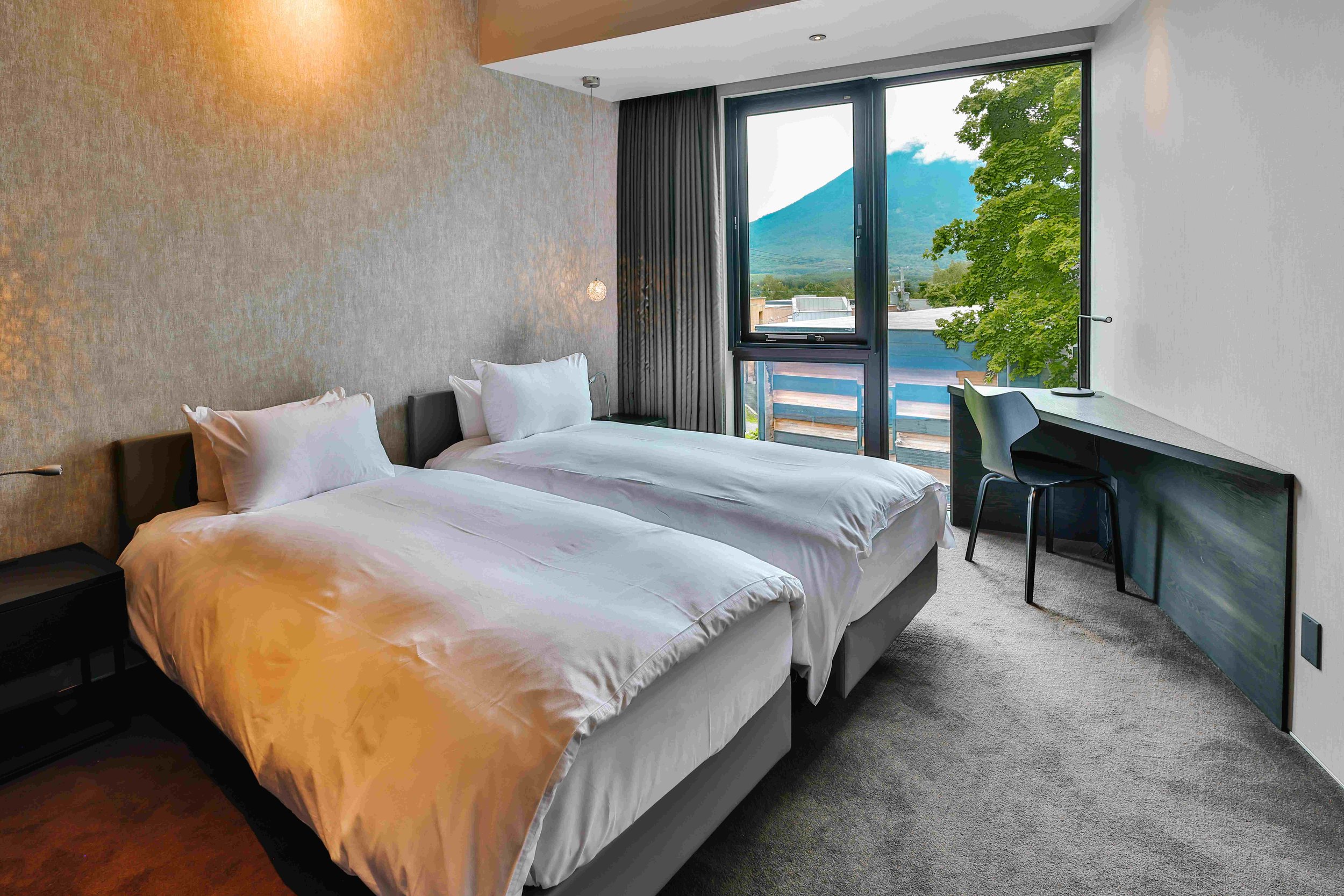 HavenNiseko_4BDRResidence_BDR3_01-compresso.jpg
