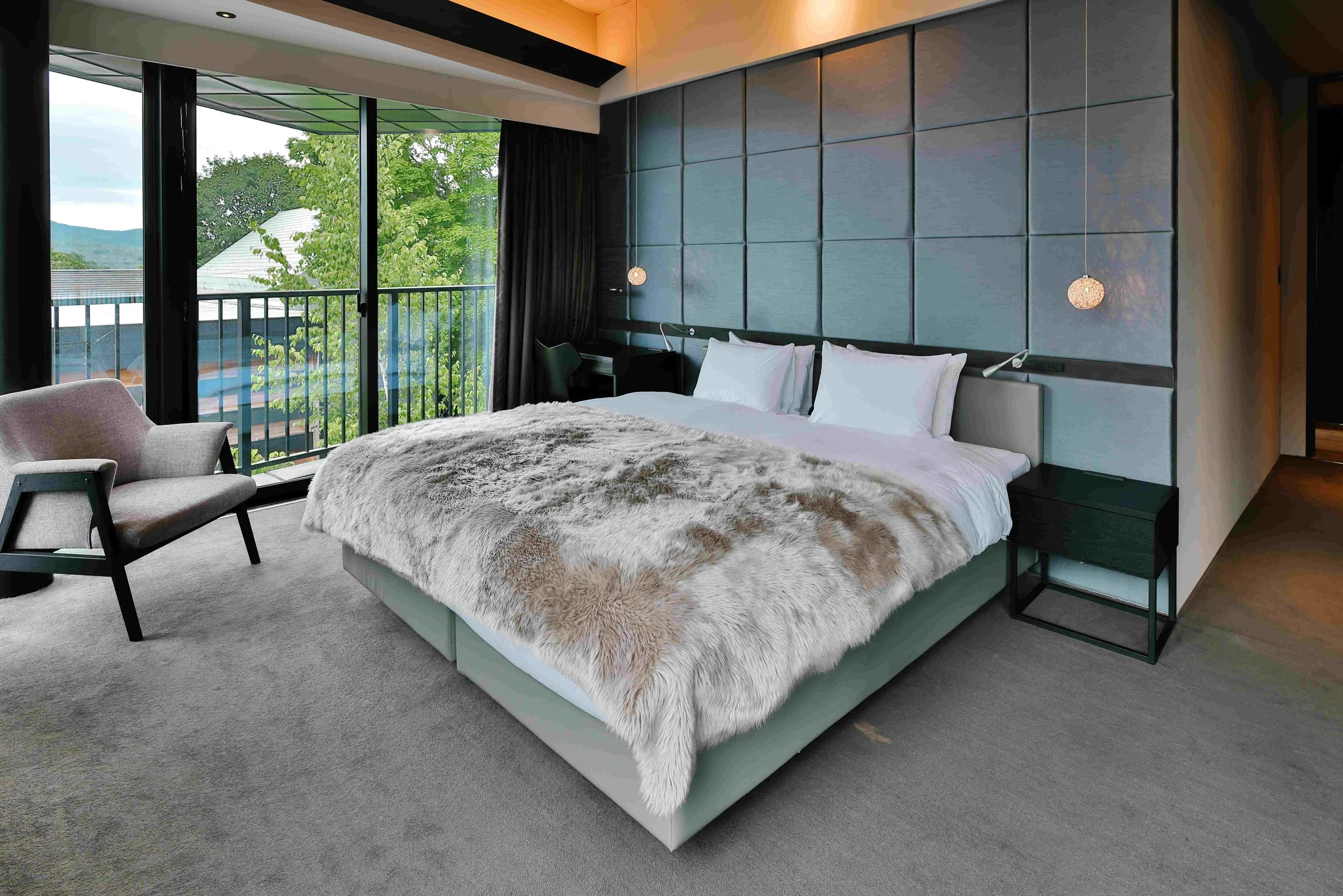 HavenNiseko_4BDRResidence_MasterBDR_03-compresso.jpg