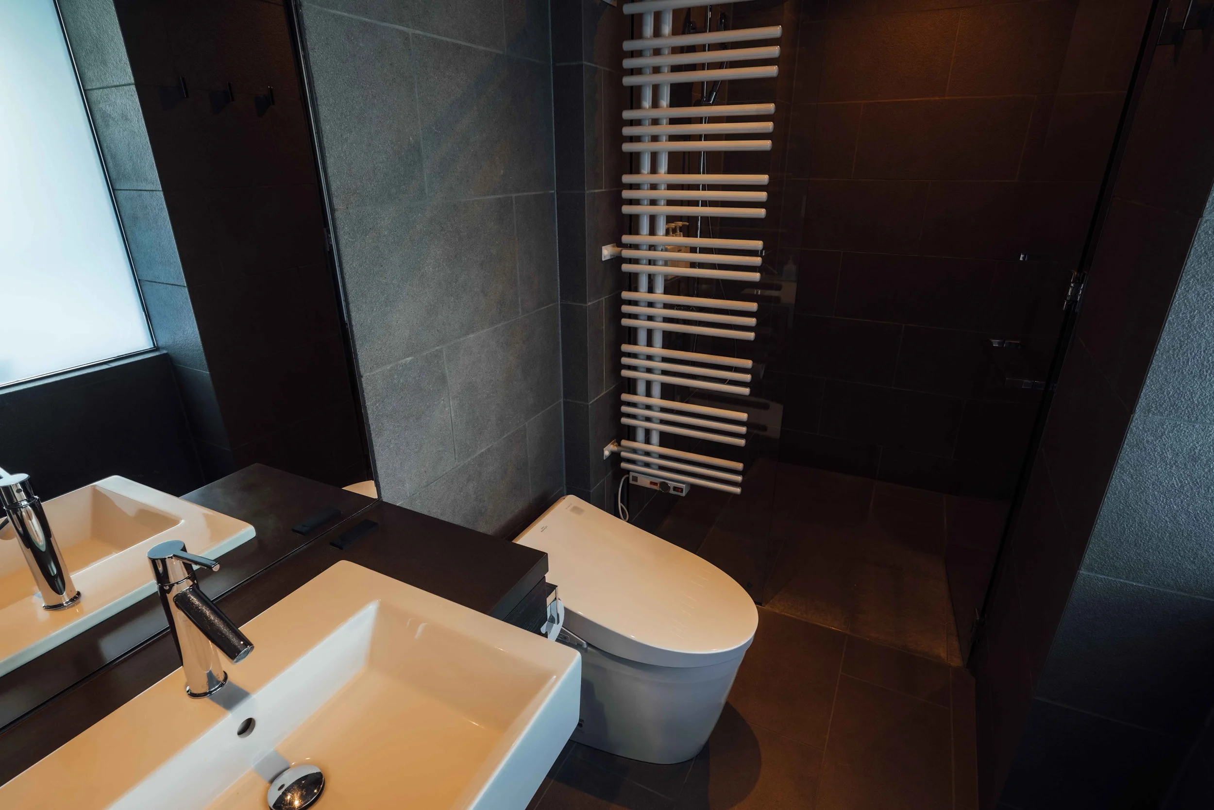 HavenNiseko_4BDRPenthouseResidence_BDR4_07-compresso.jpg