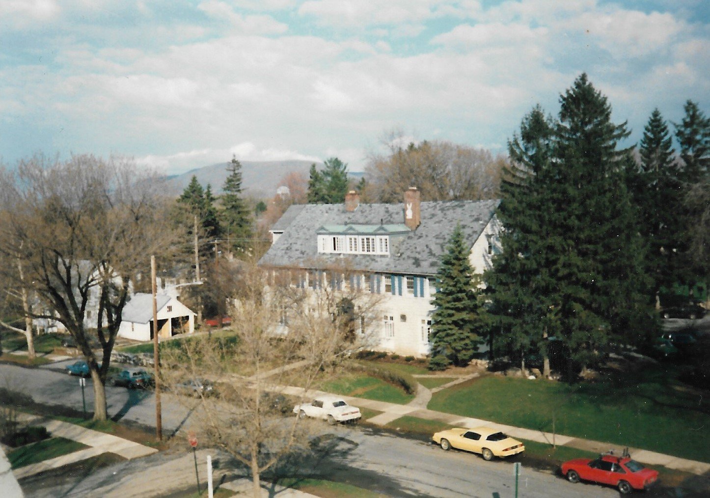 338_E_Fairmount_1980s.jpg