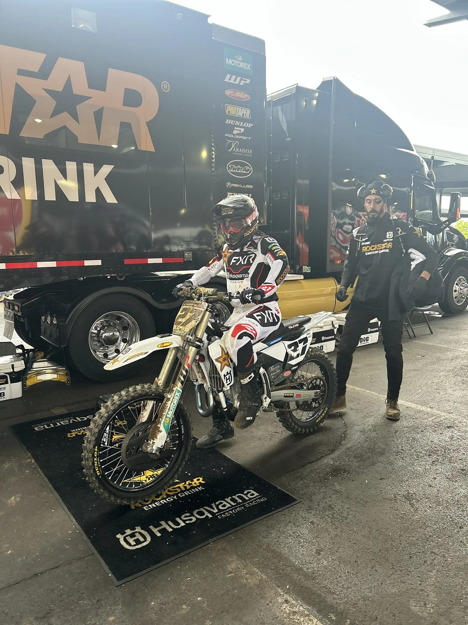 tFIqtik.jpeg